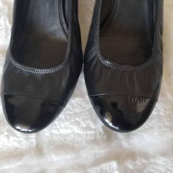 Prada Black Heels with Round Toe - Picture 2 of 10